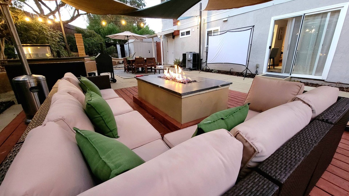 Fairmount Park Villa | San Diego's 4-bed Oasis with Hot Tub, Gym, Outdoor Theater & Huge Yard.