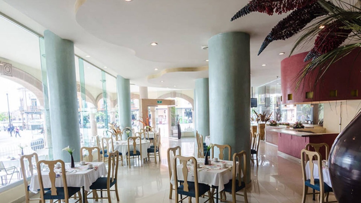 Irapuato Hotel | San Francisco Business Class