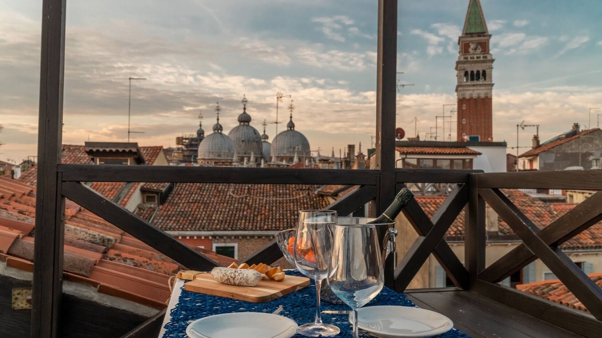 San Marco Apartment | San Marco View Terrace Apartment R&R