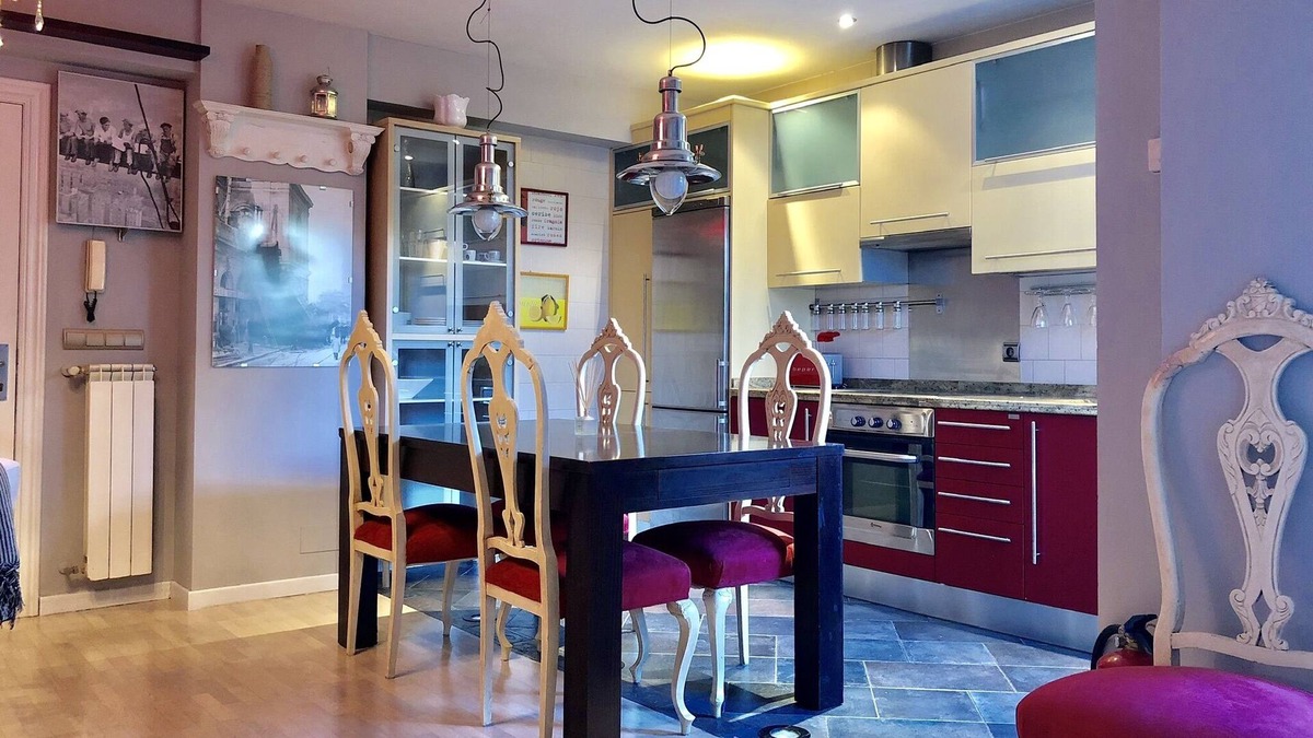 Valladolid Apartment | San Quirce apartment. Downtown + wifi + netflix. Fully renovated and decorated
