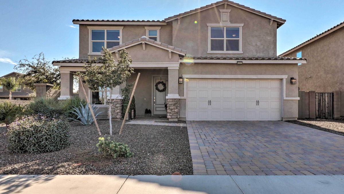 San Tan Valley House | San Tan Valley Gem w/Private Pool & Hot Tub!