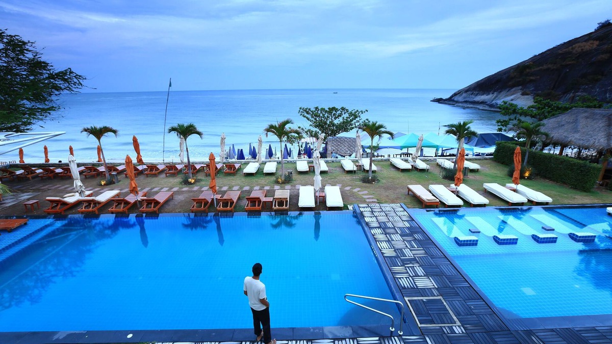 Hua Hin Hotel | Sanae Beach Hua Hin