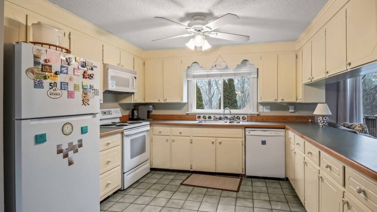 Cataumet House | Sanctuary With Pool, Your Ideal Getaway