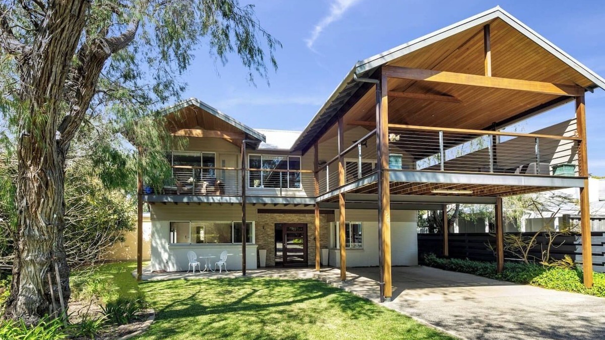 Quindalup House | Sand Castle Beach Bliss Expansive Alfresco Living