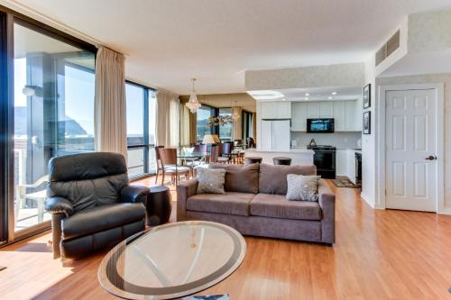 Seaside Apartment | Sand & Sea: Pacific View (110)