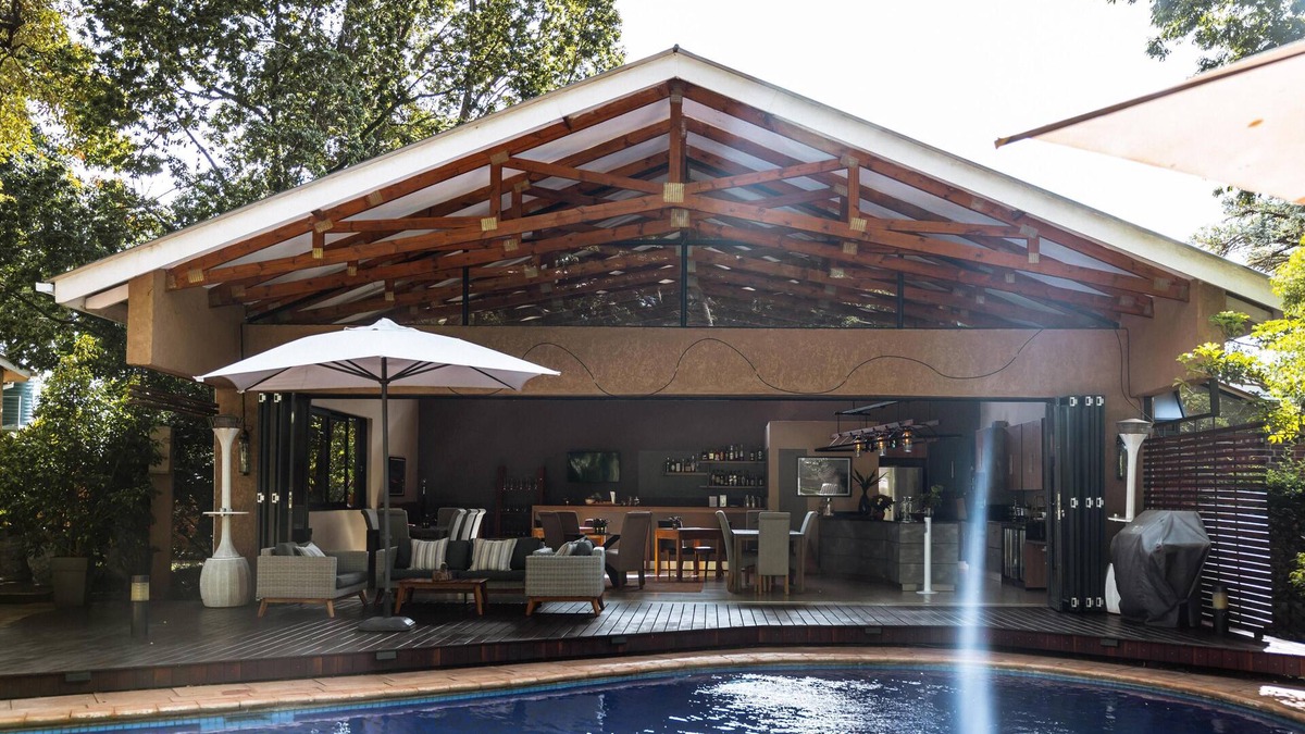 Harare Apartment | Sandalwood Executive Garden Suite in Mt Pleasant - 2261