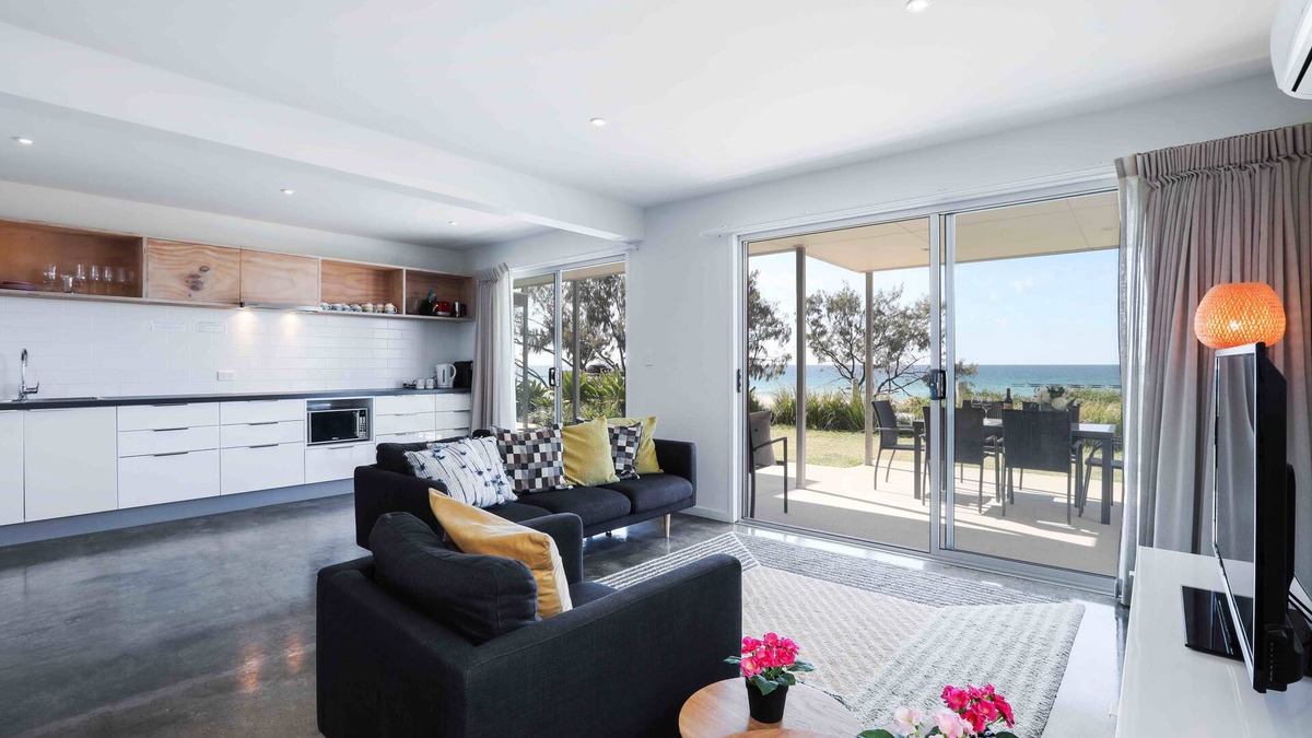 Tugun Apartment | Sandbox Luxury Beach Front Apartments