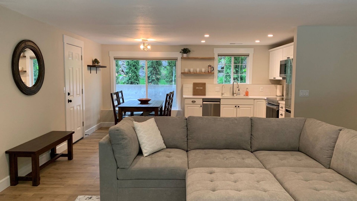 Coeur d'Alene House | Sanders Beach Retreat at Tubbs Hill
