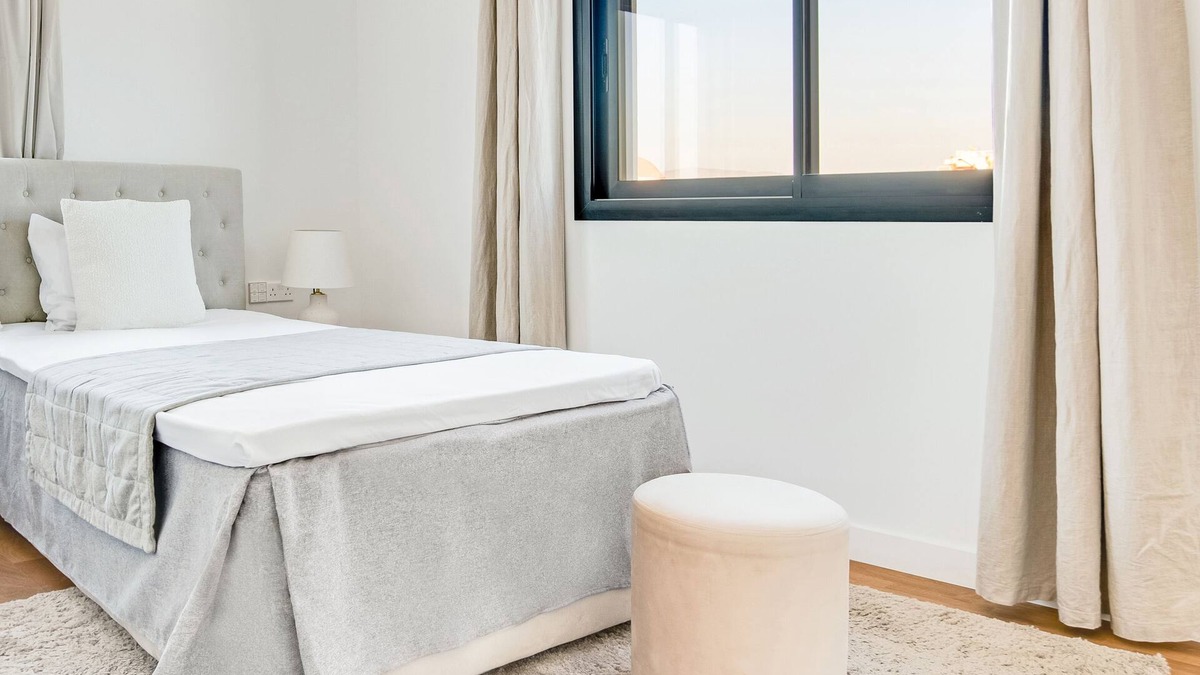 Limassol Apartment | Sanders Crystal 1 - Single room with bathroom