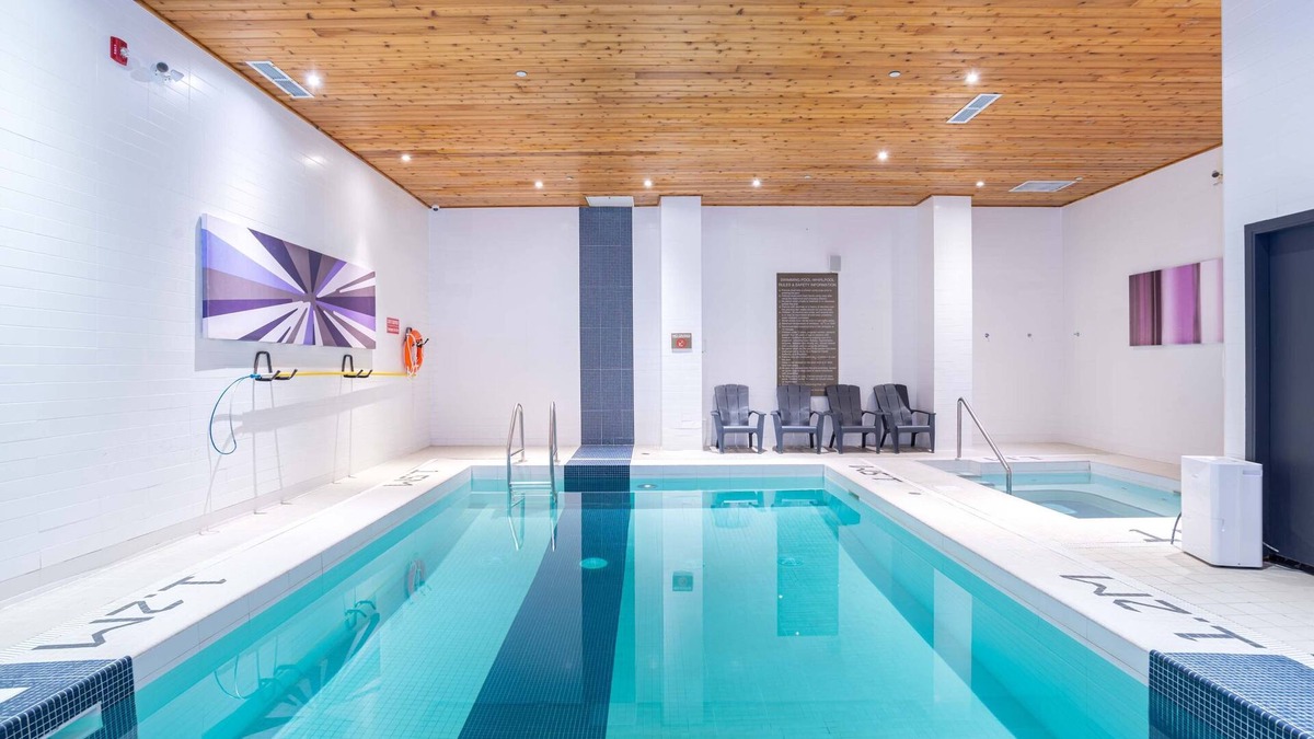 Southeast Edmonton Hotel | Sandman Signature Edmonton South Hotel