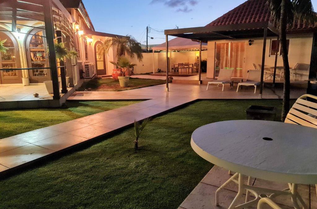 Bakval Apartment | Sandpiper Beach Apartments