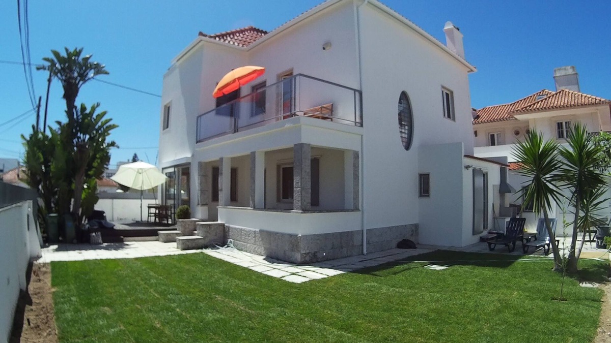 Costa de Caparica Villa | Sandpiper's beach house