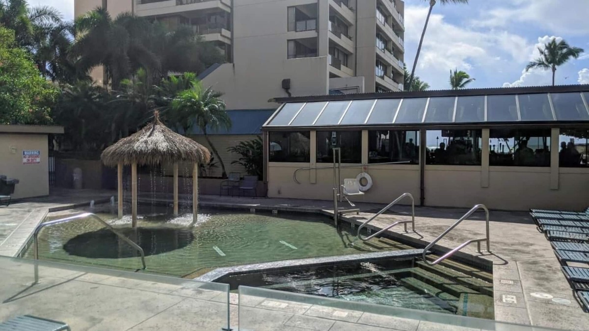 Kahana Resort | Sands of Kahana Resort Oceanfront Condo