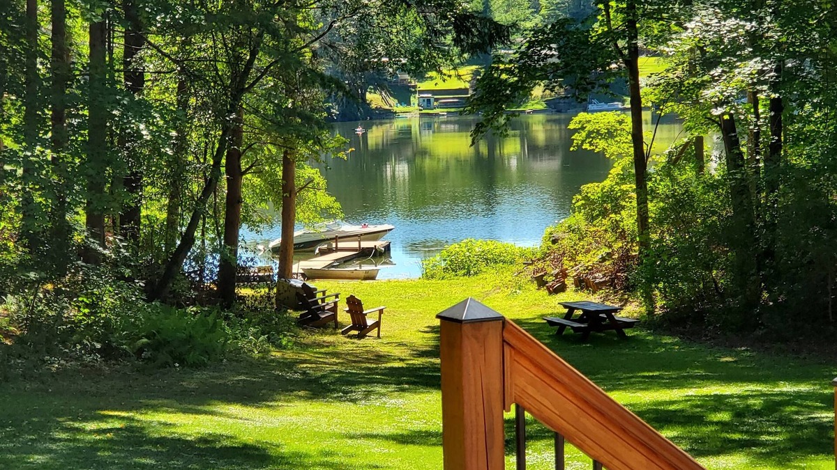Maryland House | Sandy Cove-Goodyear Lake - Private, large yard, hot tub, swimming, fishing
