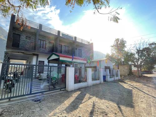 Sirala House | Sanguda Homestay