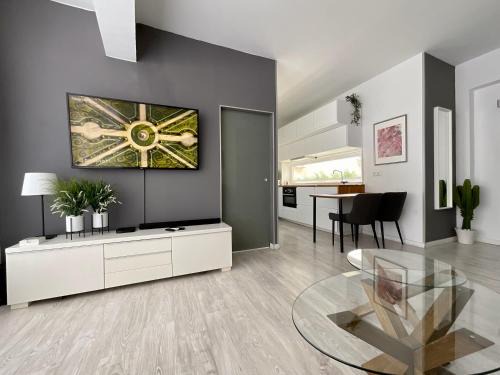 Santa Cruz de Tenerife Apartment | Santa Cruz Luxury Low-Cost Apartment with Terrace & Views