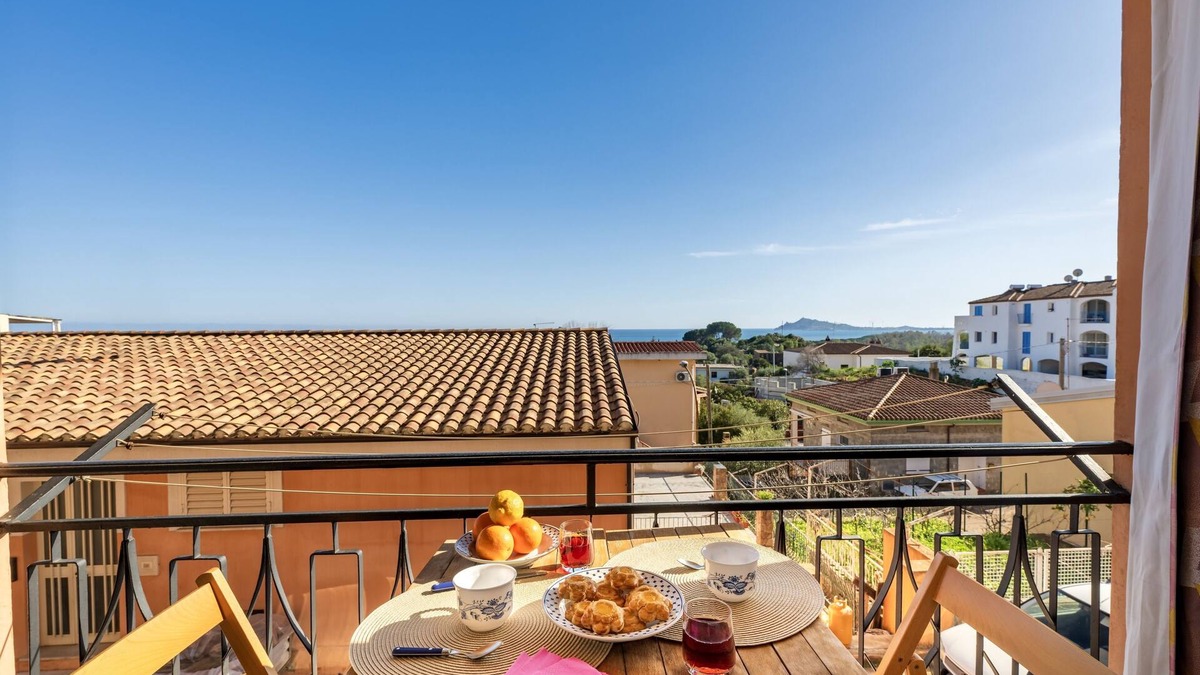 Santa Maria Navarrese Apartment | SANTA MARIA NAVARRESE WITH GARDEN AND SEA VIEW