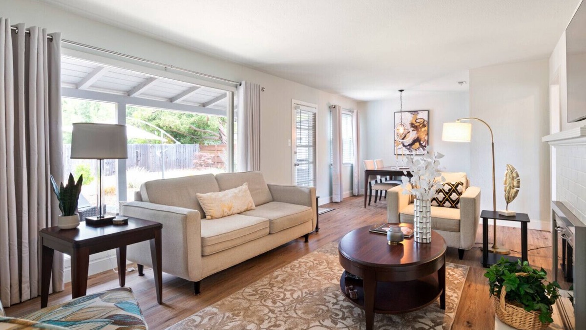 Junior College Neighborhood Association House | Santa Rosa Gem - 2 BR Home with Office and W/D