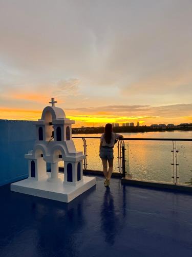 Puchong Villa | Santorini Msia Sunset Lakeview TownVilla Retreat 5BR 13pax