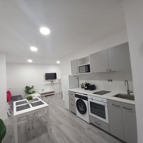 Pueblo Nuevo Apartment | Santurce A1 Centro Wizink Feria Bernabeu Aeropuerto