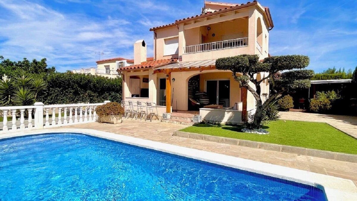 Les Tres Cales Villa | SAONA VILLAS (VN JORDAN): villa 8 people, private pool, wifi