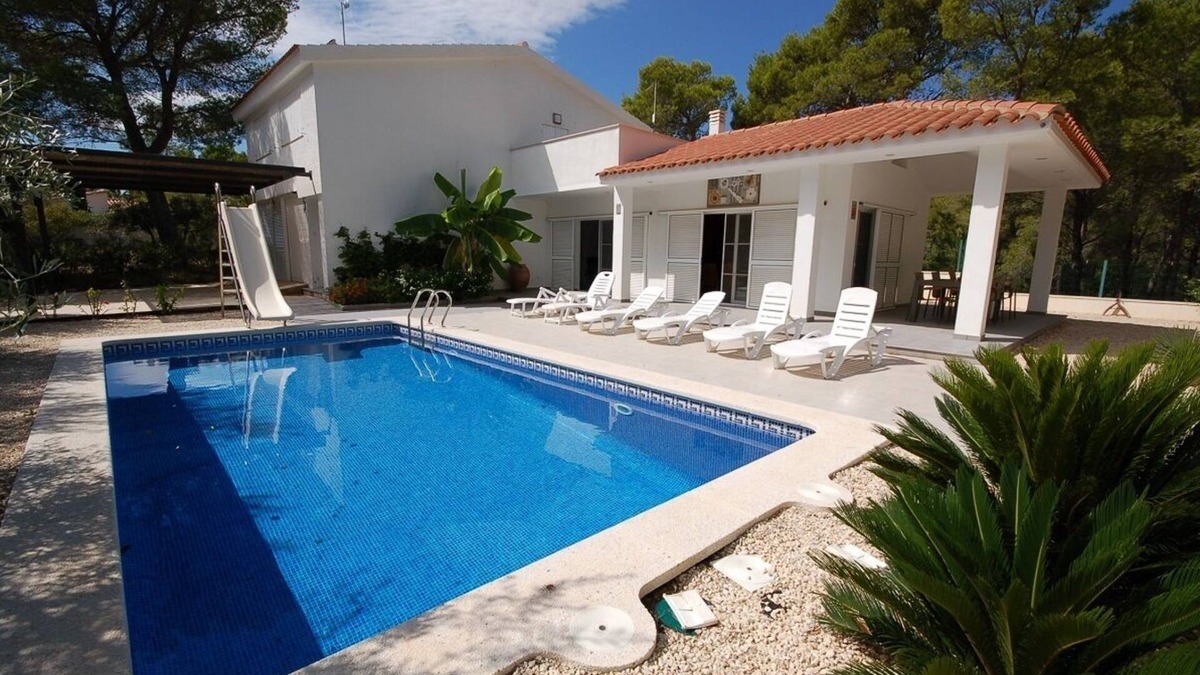 Les Tres Cales Villa | SAONA VILLAS (VN OLIVE): villa for 10 people, private swimming pool, air co