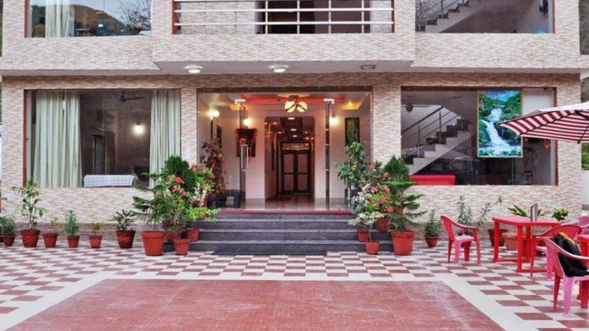 Dhunar Gaon Resort | Sapphero Chanakya Resort