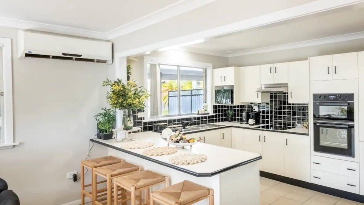 Diamond Beach House | Sapphire on Diamond