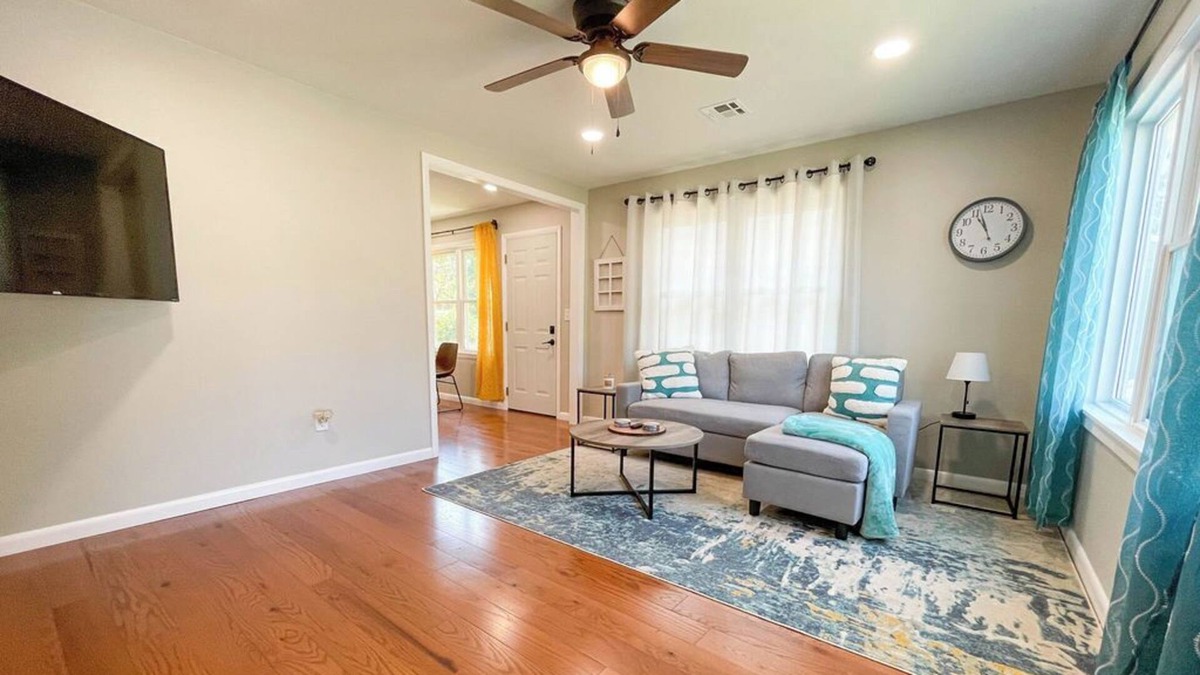 Sapulpa House | Sapulpa Pearl - Walking Distance to Old Rt 66 and the infamous Christmas Chute