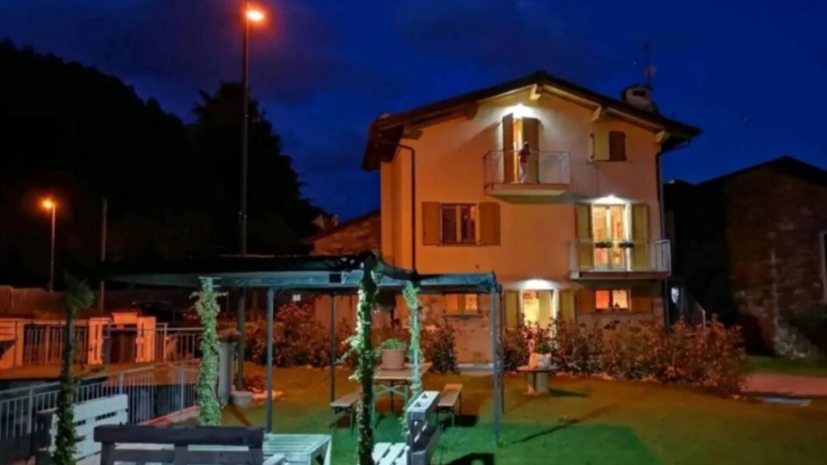 Sondrio House | "Sara" relaxation tavern