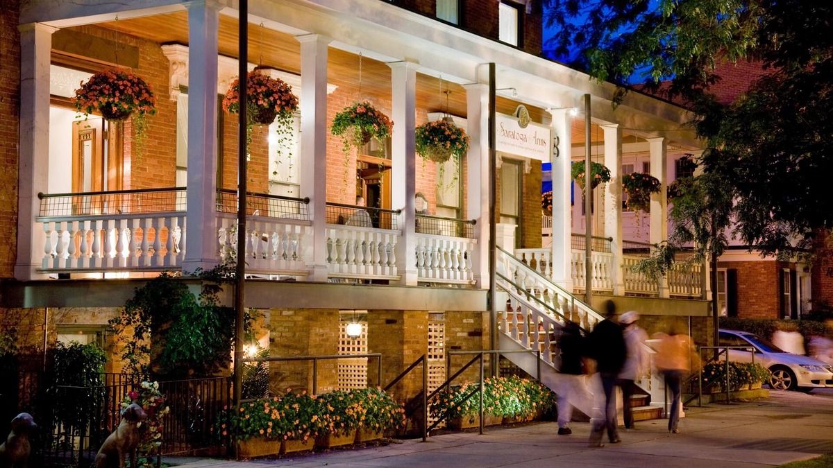 Saratoga Springs Bed & Breakfast | Saratoga Arms