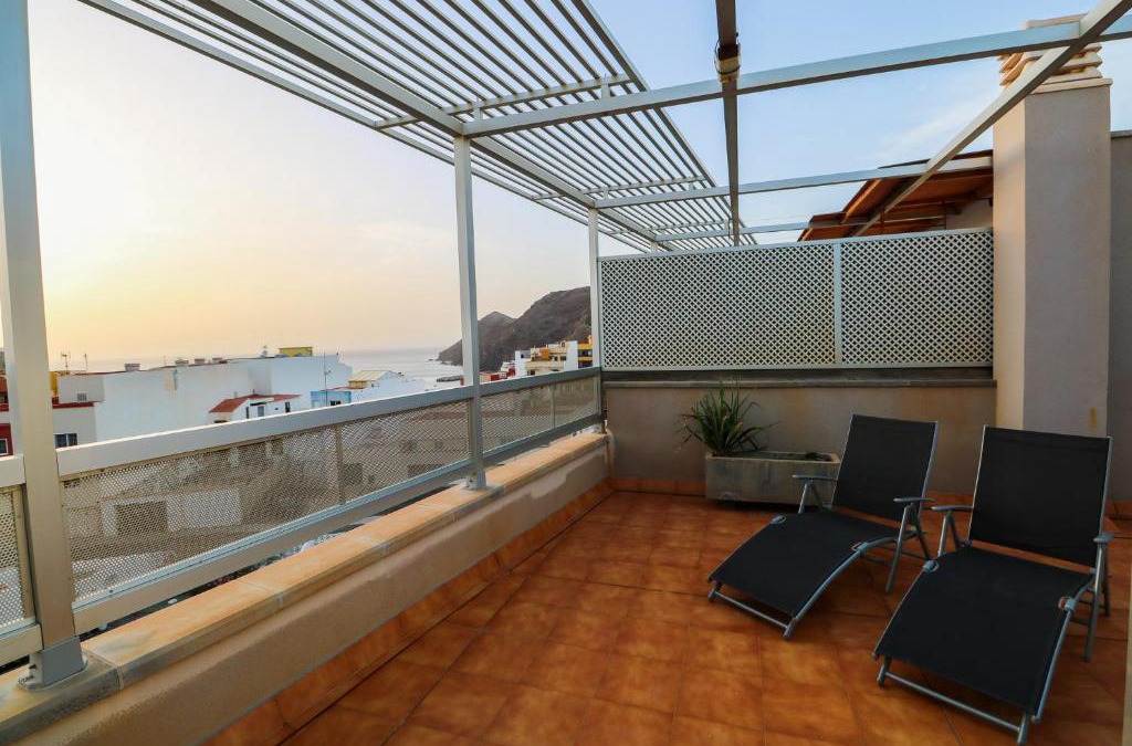 Sardina Apartment | Sardina attic flat pool&solarium