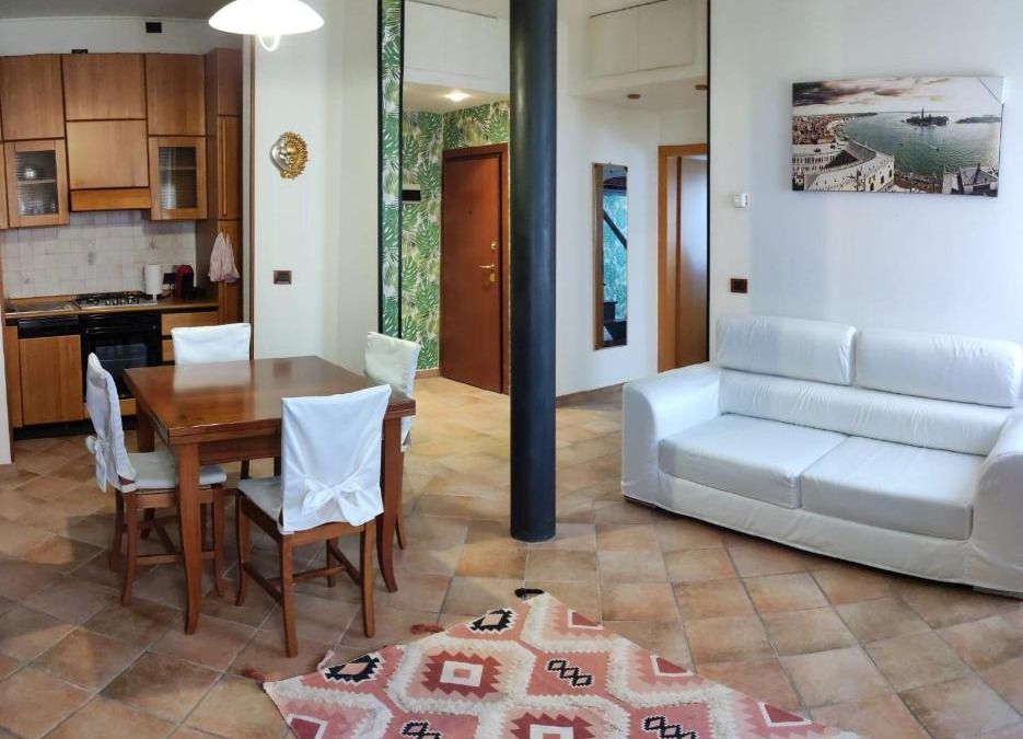 Carpenedo Apartment | Sarika House