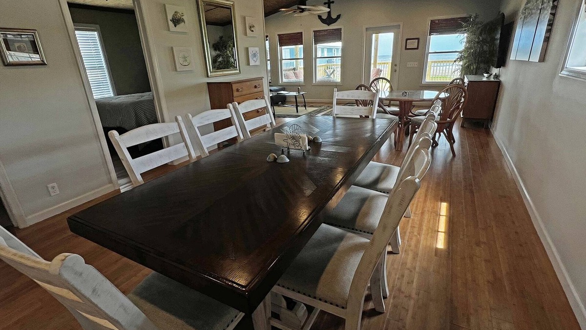 Grand Isle House | Sassy Seagull A Sunrise and Beach Getaway