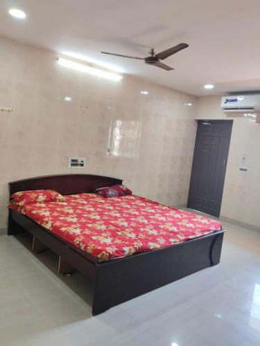 Mahabalipuram Beach House | Sathish Guest House