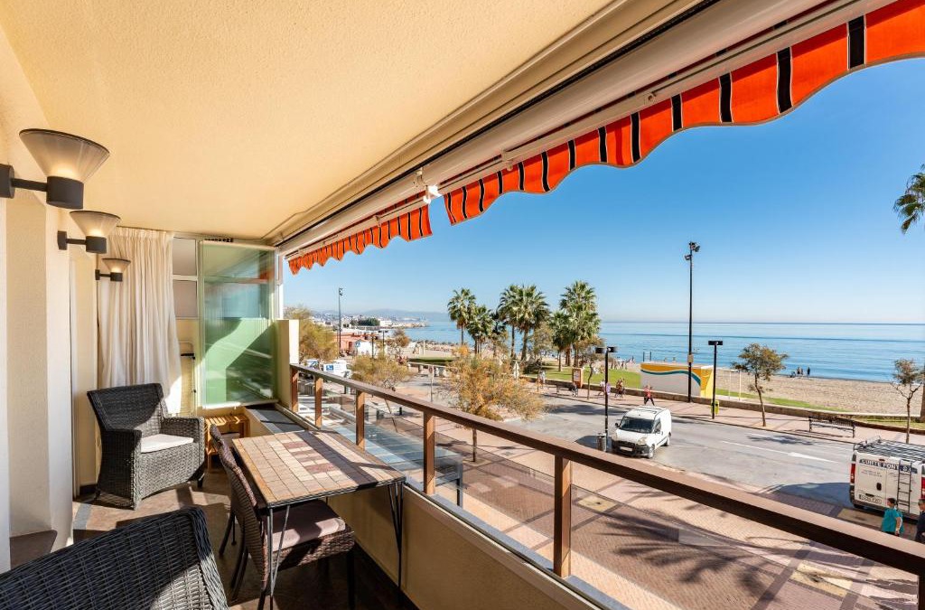 Fuengirola City Centre Apartment | Saturno