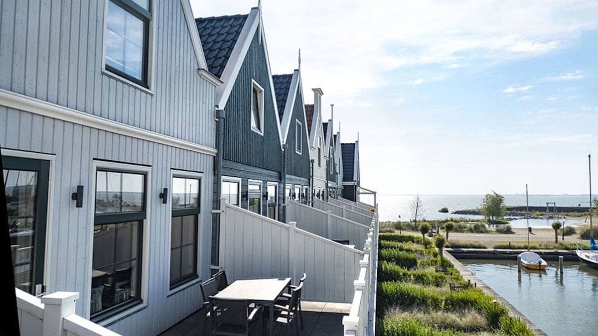 Uitdam Apartment | Sauna Retreat Near Amsterdam