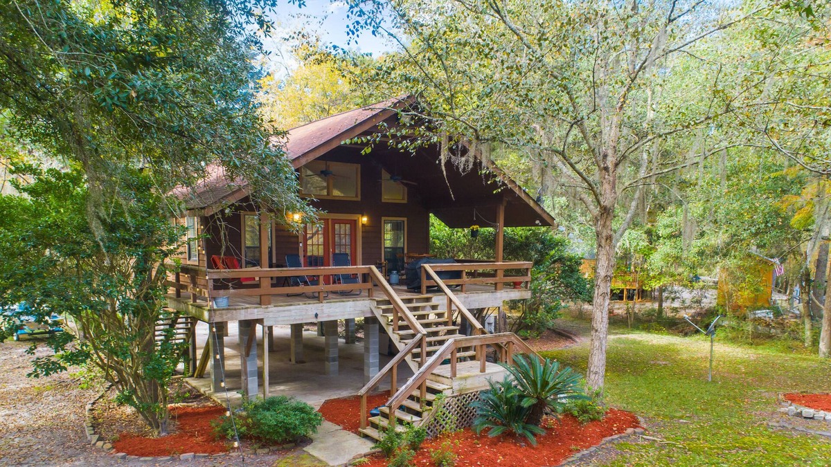 Eden Cabin | Savannah Riverfront Cabin