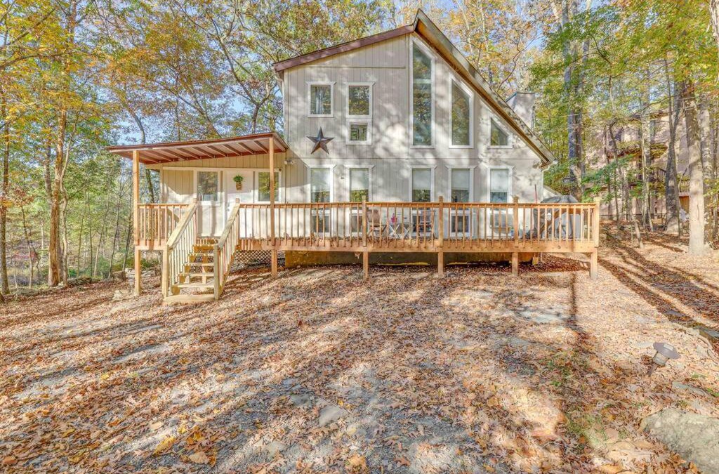 Bushkill Ski Chalet | Saw Creek Chalet with multiple pools by Bushkill Falls