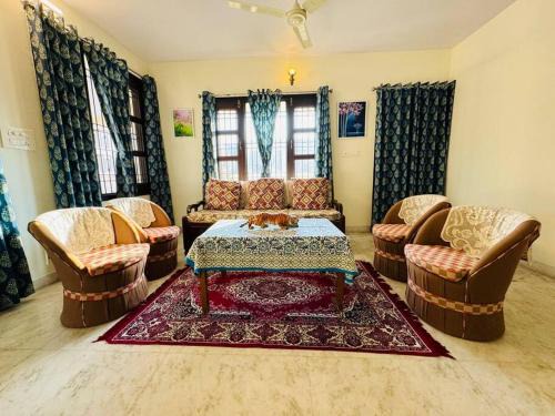Udaipur Apartment | Sawai Udai Villa by Distinction Stays