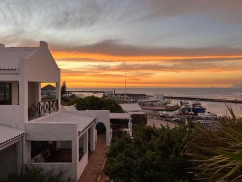 Gansbaai Cabin | Saxon Lodge