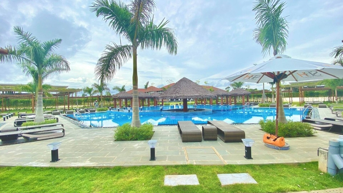 Phu Vang Hotel | SBH Gloria Hue