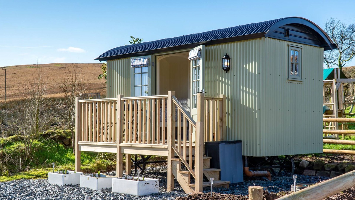 Seascale Cabin | Scalderskew Shepherds Hut - Situated on a Lakeland Fell Farm