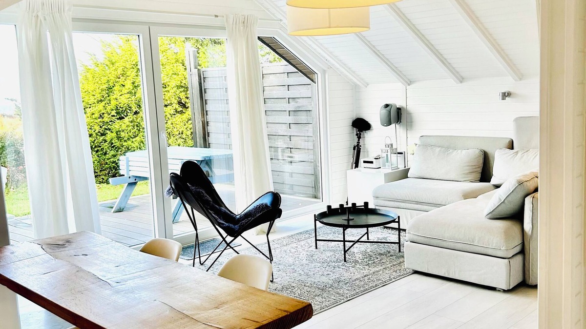 Kosel House | Scandi house with garden, hygge & slime view