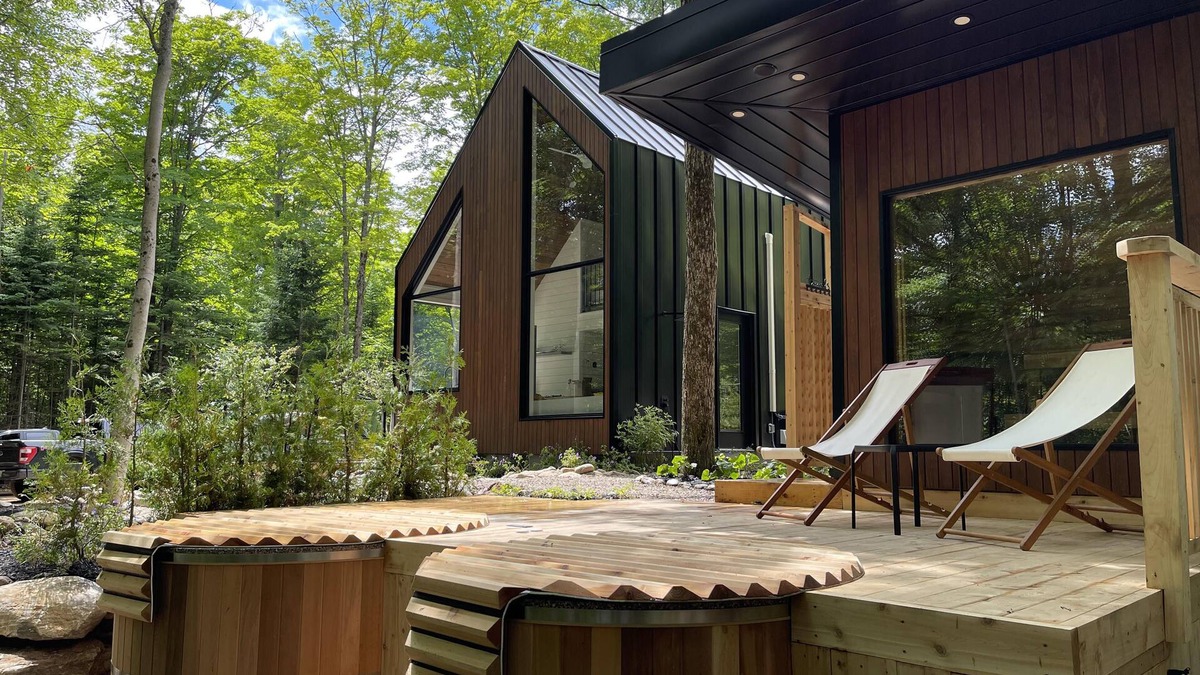 Hastings Highlands House | Scandinavian-Inspired Tiny Home Experience