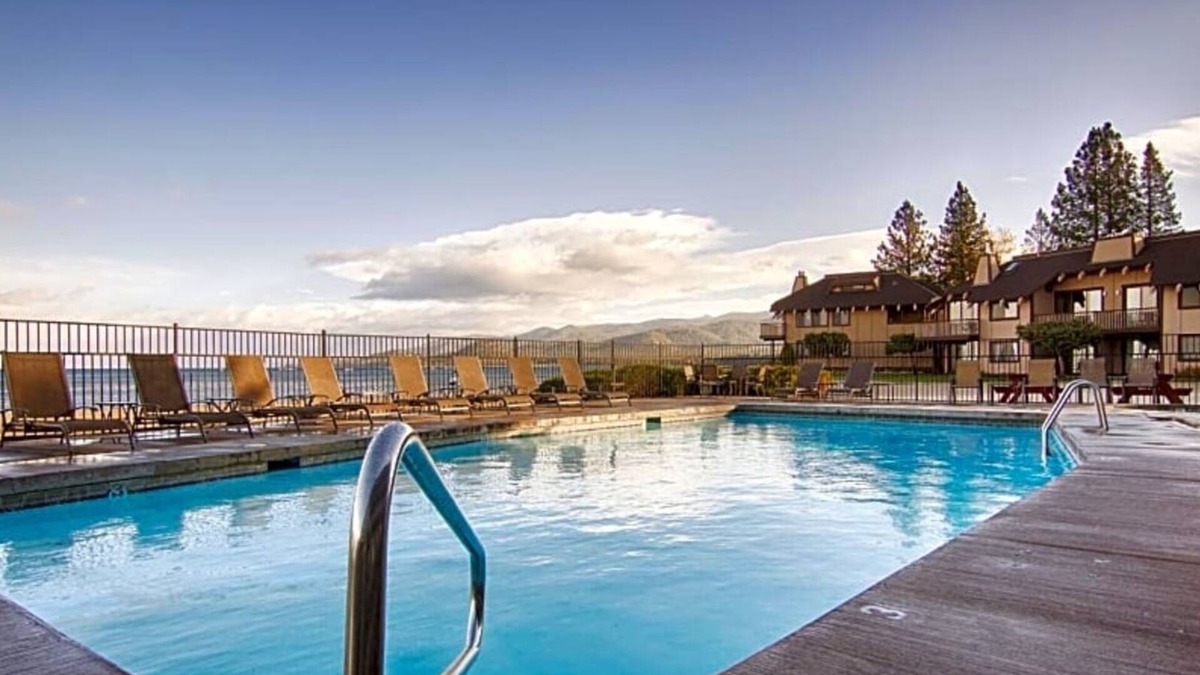 South Lake Tahoe Resort | Scenic 2BR Retreat | Stunning Lake Views & Free Parking!