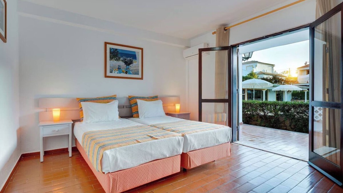 Albufeira Hotel | Scenic Albufeira Getaway Near the Coast and Buzzing Nightlife Scene