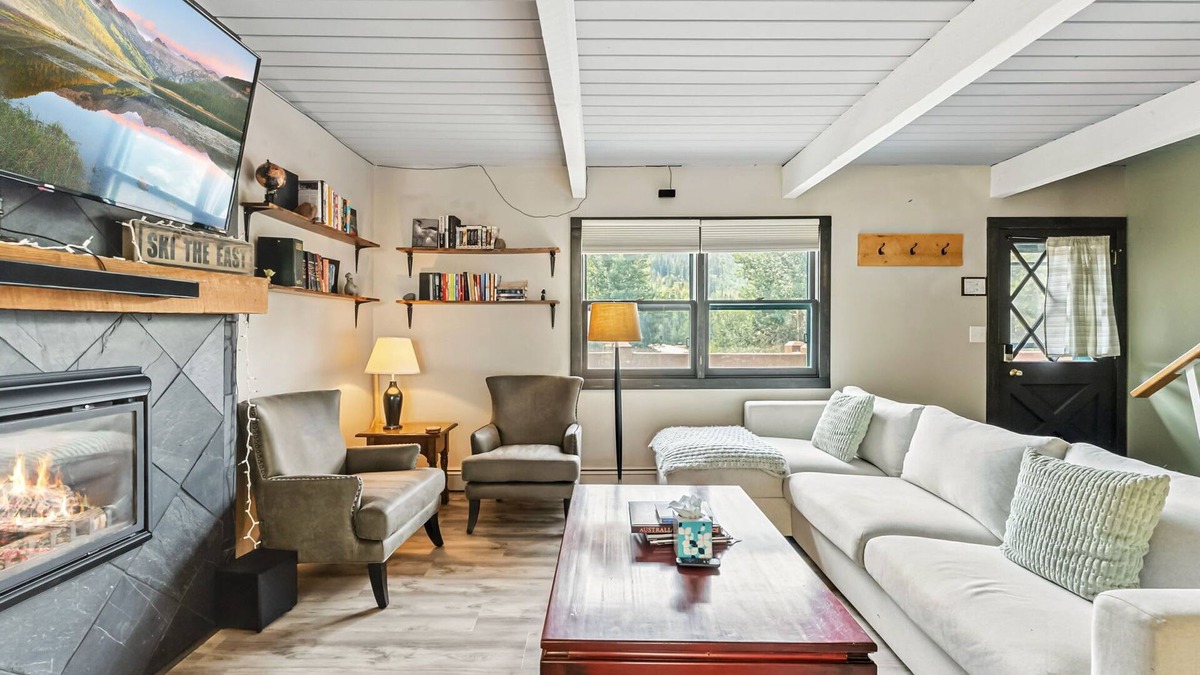 Vail Condo | Scenic Basecamp Retreat | Near Trails & Town