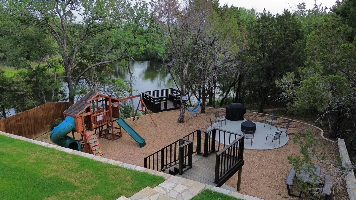 Granbury House | Scenic Retreat W/Playground & Grilling