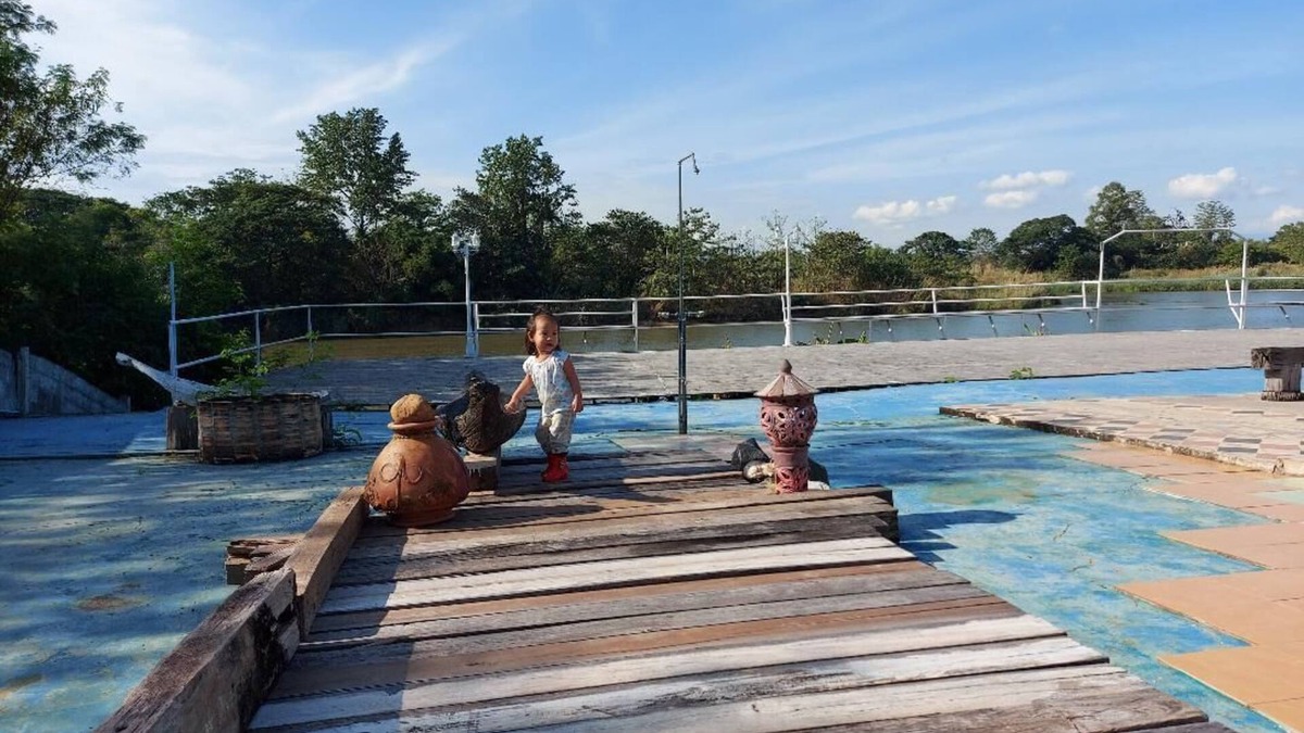 Kamphaeng Phet Hotel | Scenic Riverside Resort